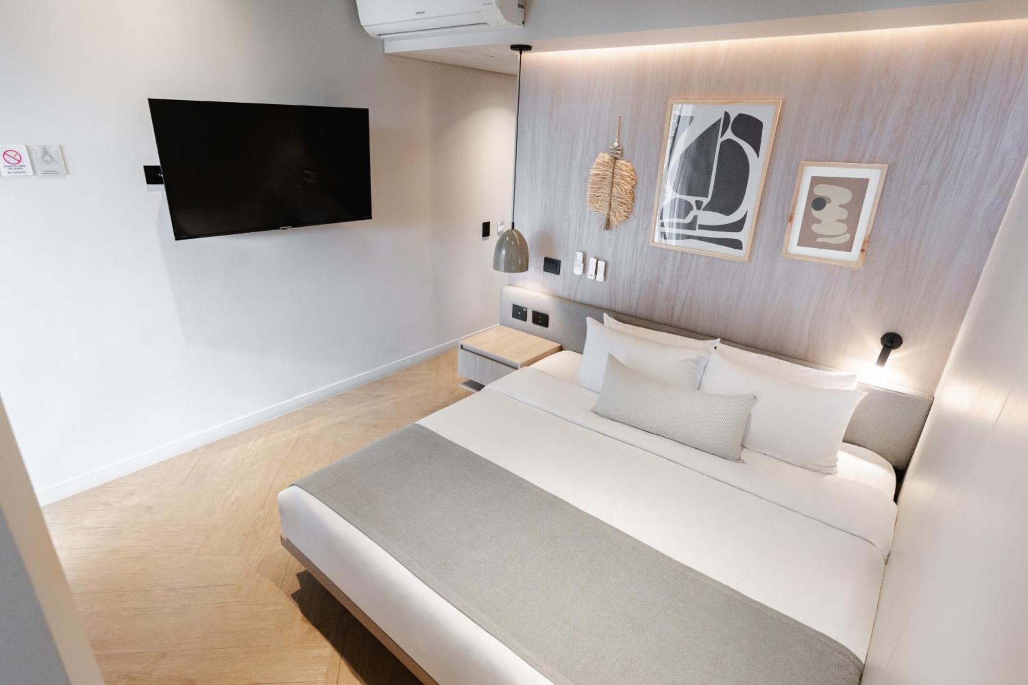 Nakua Stay & Work Medellin Room photo
